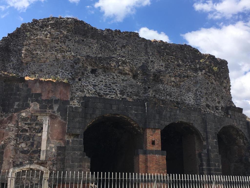 Casa Ega E La Rotonda: Bellissimi Monovani Nel Cuore Di Catane Extérieur photo